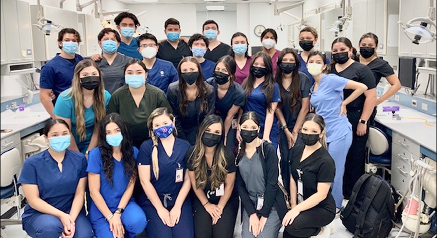 dental students in lab group photo
